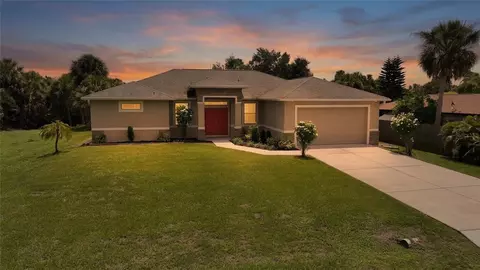 1182 Yorkshire St, Port Charlotte, FL 33952