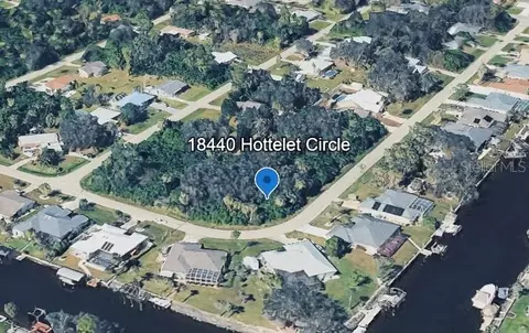 18440 Hottelet Cir, Port Charlotte, FL 33948
