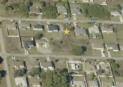 4011 12th St SW, Lehigh Acres, FL 33976
