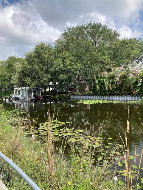 View/Area - 1038 20th St, Okeechobee, FL 34974 photo 3 of 12
