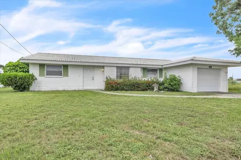 3395 Pinetree St, Port Charlotte, FL 33952