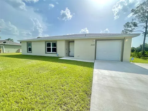 5029 W Hummingbird Dr, Labelle, FL 33935