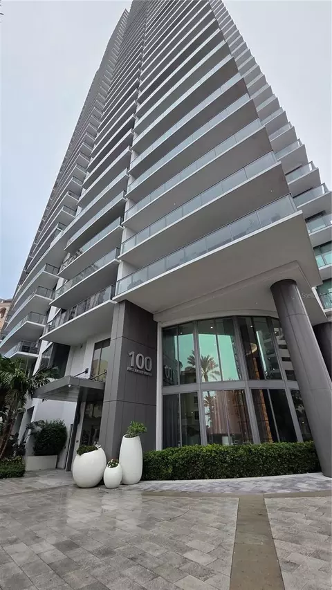 100 1st Ave N #2406, Saint Petersburg, FL 33701