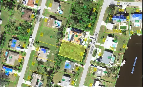 570 W Tarpon Blvd NW, Port Charlotte, FL 33952