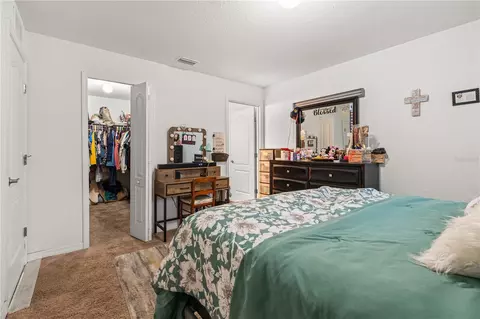 Bedroom - 5906 Escalon Dr, Sebring, FL 33872 photo 7 of 8