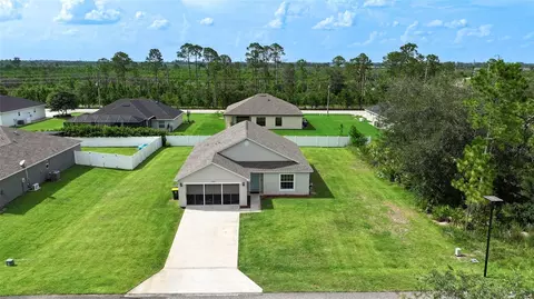 View/Area - 5906 Escalon Dr, Sebring, FL 33872 photo 3 of 11