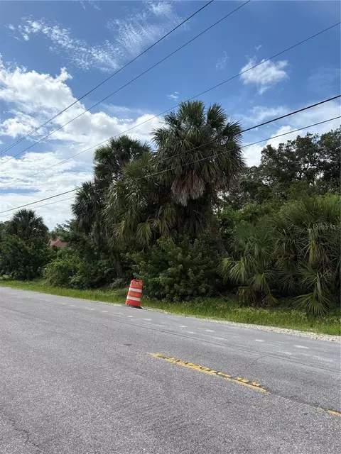 18383 Burkholder Cir, Port Charlotte, FL 33948