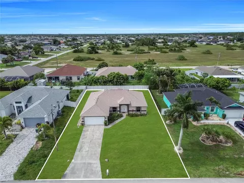 2007 NW 21st St, Cape Coral, FL 33993