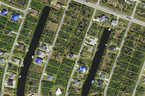 9379 Melody Cir, Port Charlotte, FL 33981