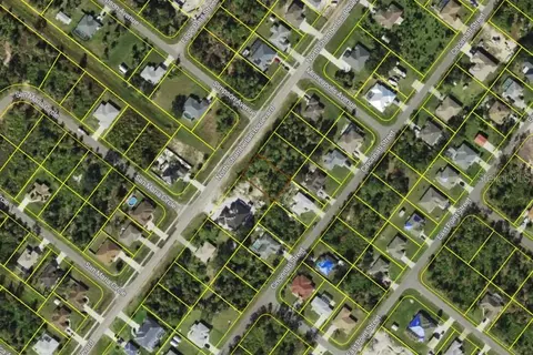 N Chamberlain Boulevard, North Port, FL 34286