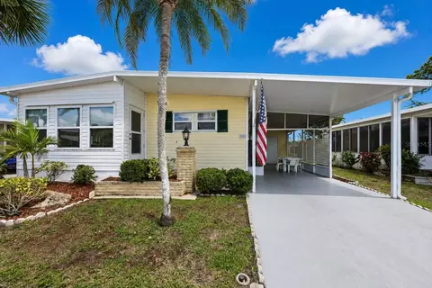 2100 Kings Hwy #840, Port Charlotte, FL 33980