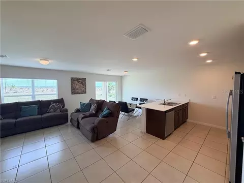 Living - Undisclosed, Labelle, FL 33935 photo 1 of 2