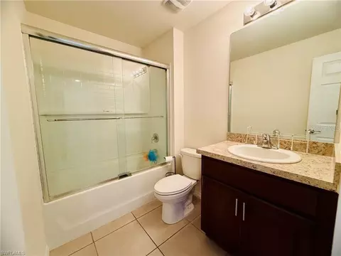 Bath - Undisclosed, Labelle, FL 33935 photo 1 of 2