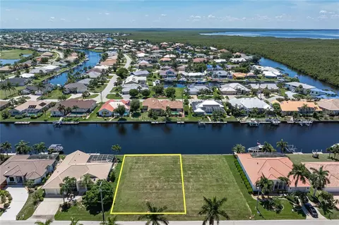 3936 La Costa Island Ct, Punta Gorda, FL 33950