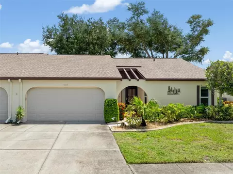 612 Chestnut Ln, Englewood, FL 34223