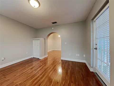 Living - 1237 Barmere Ln, Brandon, FL 33511 photo 2 of 3