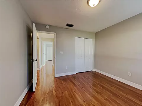 Bedroom - 1237 Barmere Ln, Brandon, FL 33511 photo 3 of 4