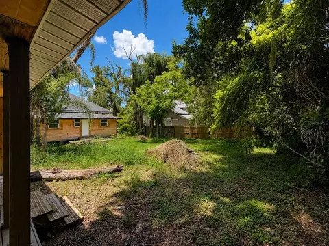 Exterior - 204 N Monroe Ave, Arcadia, FL 34266 photo 7 of 7