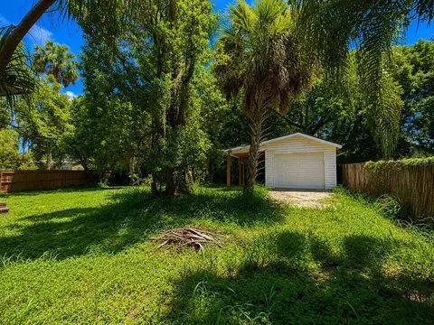 Exterior - 204 N Monroe Ave, Arcadia, FL 34266 photo 5 of 7
