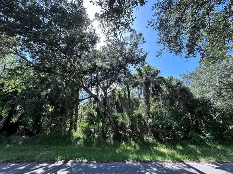 211 Swift St, Port Charlotte, FL 33954