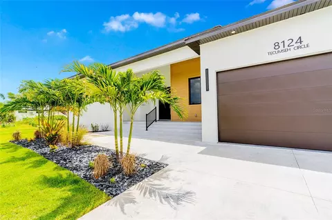 8124 Tecumseh Cir, Port Charlotte, FL 33981