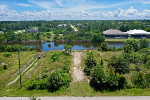 8528 Santa Cruz Dr, Port Charlotte, FL 33981