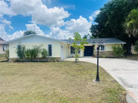 1765 Meadowlark Ln, Englewood, FL 34224