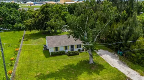 809 Burland St, Punta Gorda, FL 33950