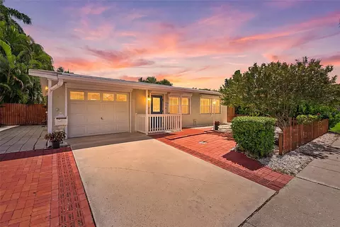 617 W Olympia Ave, Punta Gorda, FL 33950