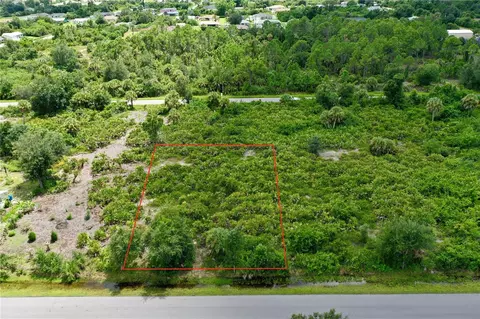 10455 Huntington Ave, Englewood, FL 34224