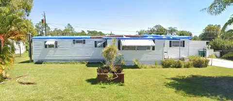 3453 Gainsboro Rd, Port Charlotte, FL 33953