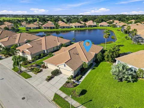4350 Whispering Oaks Dr, North Port, FL 34287