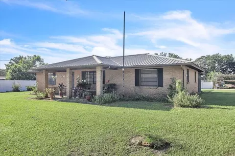 Exterior - 4875 SE Apache Dr, Arcadia, FL 34266 photo 3 of 22