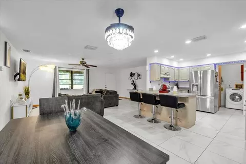 Dining - 4875 SE Apache Dr, Arcadia, FL 34266 photo 3 of 3