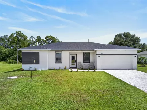 641 Chamber St NW, Port Charlotte, FL 33948