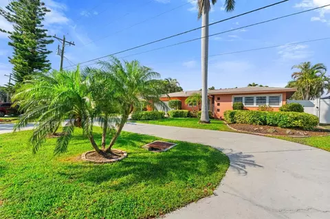 1829 Cornwallis Pkwy, Cape Coral, FL 33904