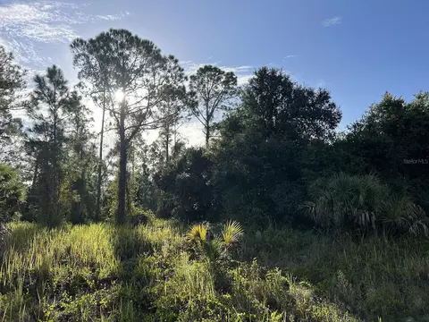 Hamerton Road, North Port, FL 34288