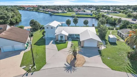 795 S Ellicott Cir, Port Charlotte, FL 33952