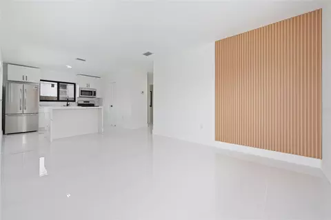 Living - Undisclosed, Miami, FL 33129 photo 6 of 7