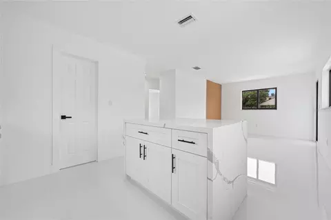 Kitchen - Undisclosed, Miami, FL 33129 photo 4 of 5
