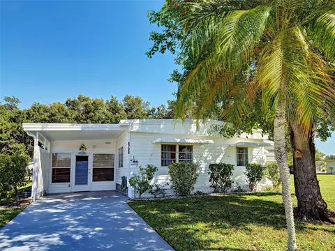 6786 Hoemi Ct, North Port, FL 34287
