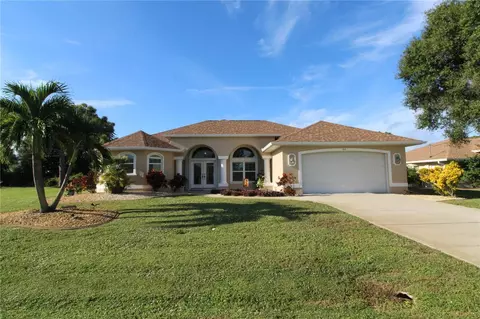 614 Rotonda Cir, Rotonda West, FL 33947