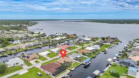 5242 Forbes Ter, Port Charlotte, FL 33981