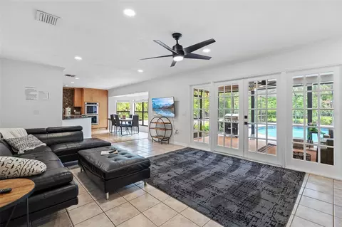Living - 4616 Ackerly Way, Brandon, FL 33511 photo 5 of 7