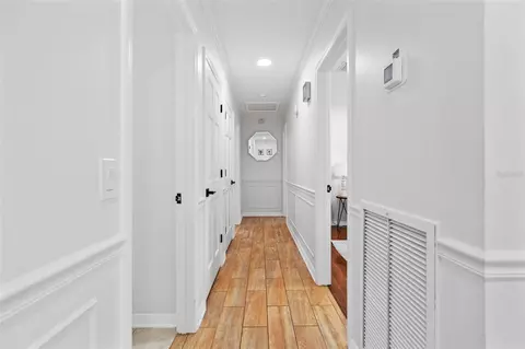Entry Way - 4616 Ackerly Way, Brandon, FL 33511 photo 5 of 7