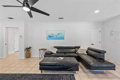 Living - 4616 Ackerly Way, Brandon, FL 33511 photo 6 of 7