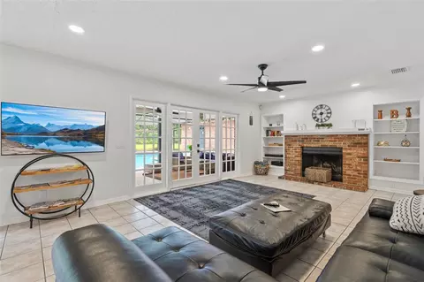 Living - 4616 Ackerly Way, Brandon, FL 33511 photo 7 of 7