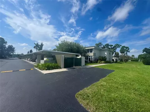2437 Harbor Blvd #110, Port Charlotte, FL 33952