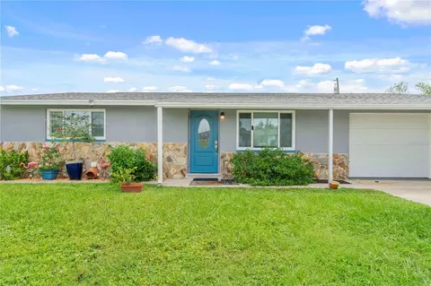 361 E Tarpon Blvd NW, Port Charlotte, FL 33952