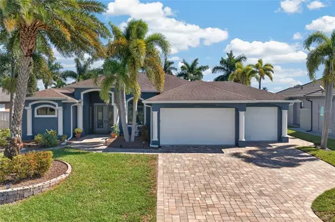 8376 Antwerp Cir, Port Charlotte, FL 33981